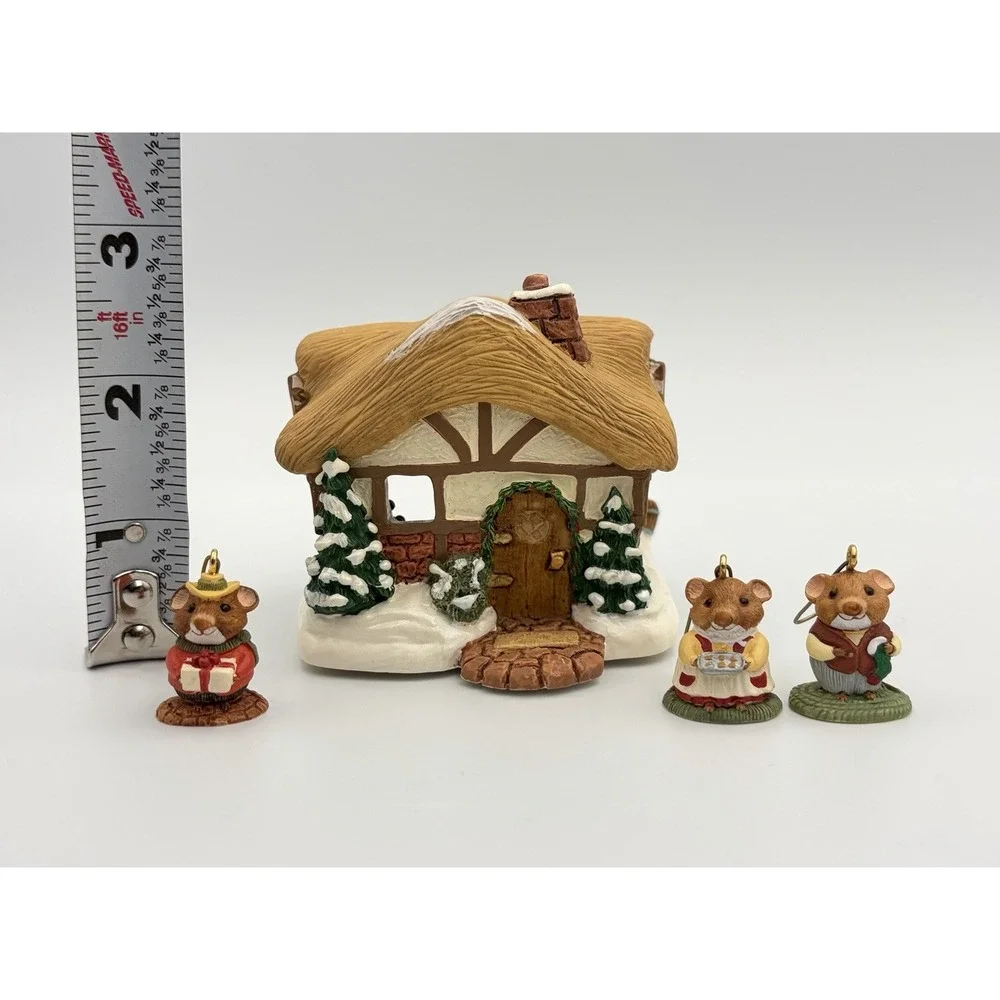 1995 Hallmark Keepsake Ornament A Moustershire Christmas 4 Piece Set QXM4839 VTG